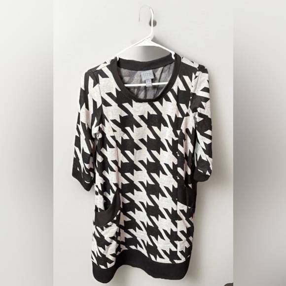 Rabbit Rabbit Rabbit Dresses & Skirts - Rabbit Rabbit Rabbit Monochrome Houndstooth Top